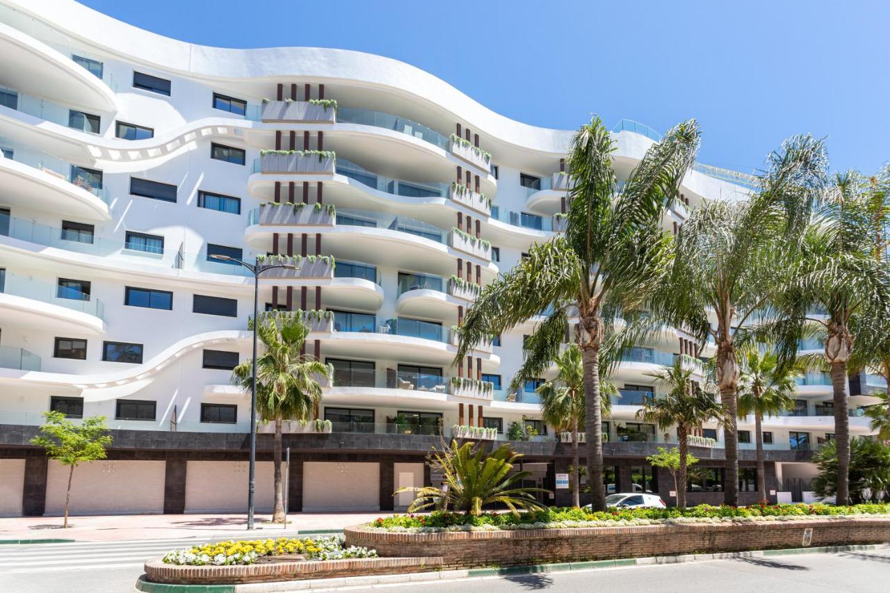 Green Infinity Luxury Apartment By Ghr Rentals Estepona Eksteriør billede